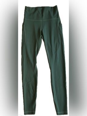 Lulu Lemon Size: 8 Women’s Green Leggings with Side Pockets